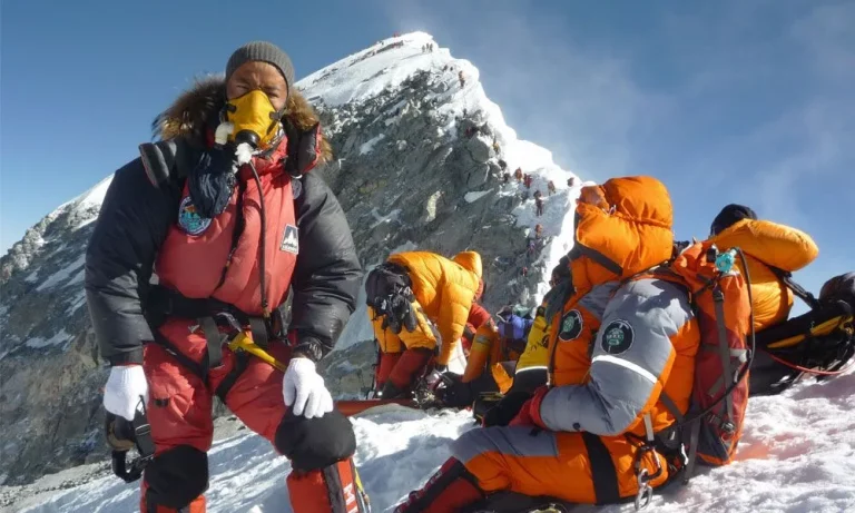 G Adventures Sherpa Expert Guides